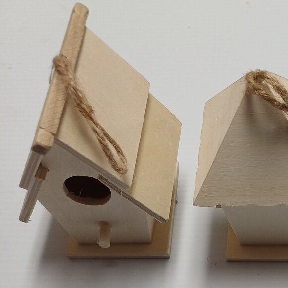 3NWT Bird Houses Birdhouse DIY Paintable Unfinished Wooden Wood Perch Hole Small - Picture 2 of 6
